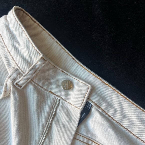 Mom Jeans Reclaimed Vintage 26” - Picture 2 of 3